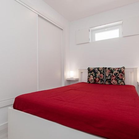 Apartamento Trival - A 1 Minuto Pe Da Praia Sesimbra Eksteriør billede